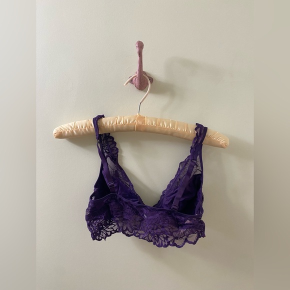 Victoria's Secret PINK Purple Lace Bralette - Picture 4 of 4